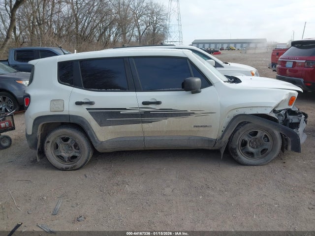 Aukcja sprzedaży 2015 Jeep Renegade Sport, vin: ZACCJAAT0FPB65103, numer aukcji: 44167336