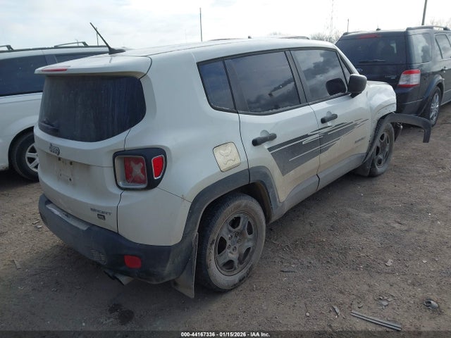 Aukcja sprzedaży 2015 Jeep Renegade Sport, vin: ZACCJAAT0FPB65103, numer aukcji: 44167336