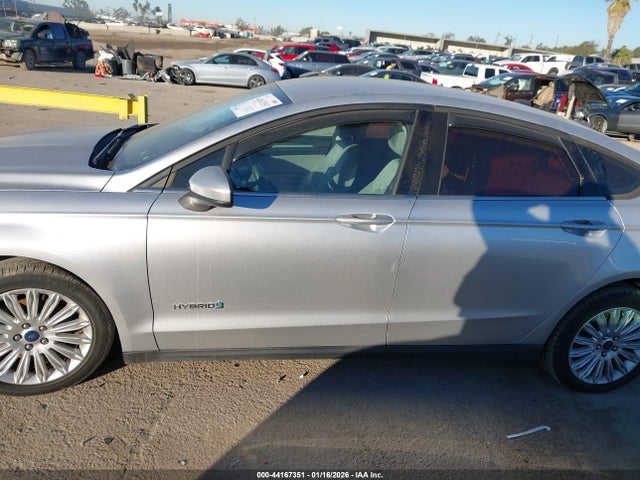 Ford Fusion Hybrid S 2014 3FA6P0UU4ER131142 Image 14