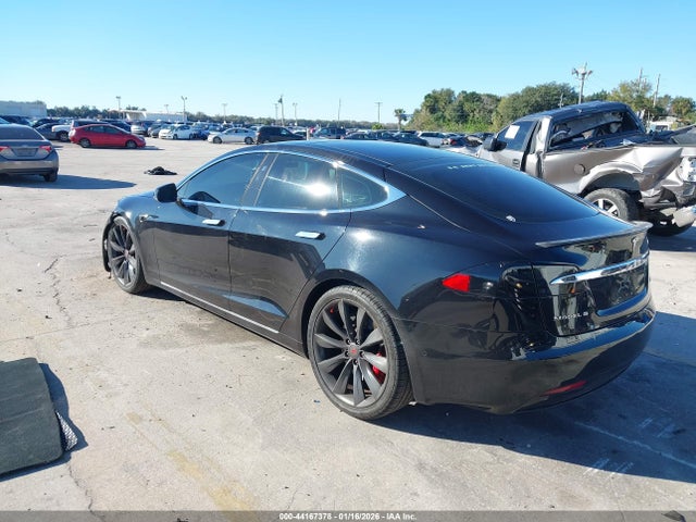 2016 TESLA MODEL S 5YJSA1E46GF168194 Photo 2