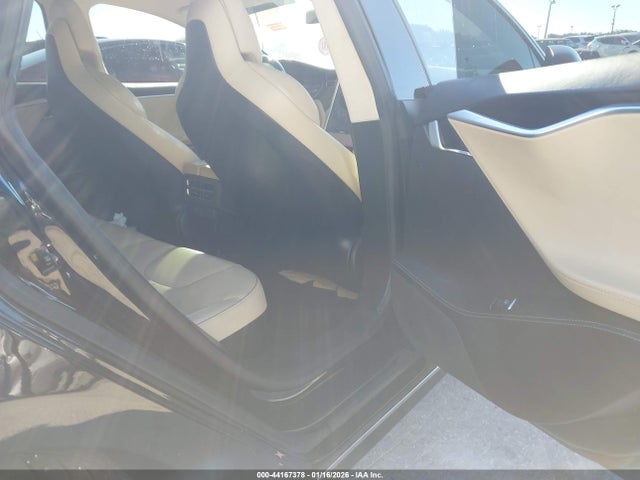 2016 TESLA MODEL S 5YJSA1E46GF168194 Photo 7