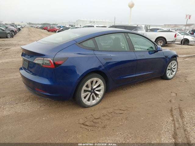 2023 TESLA MODEL 3 5YJ3E1EA9PF384989 Photo 3