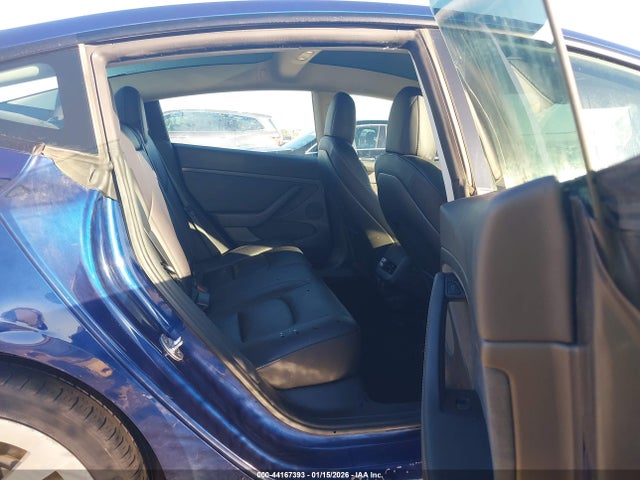 2023 TESLA MODEL 3 5YJ3E1EA9PF384989 Photo 7