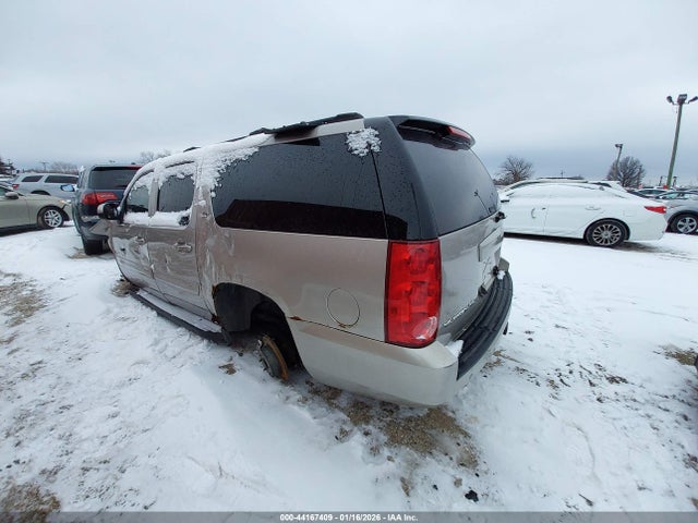 44167409 :رقم المزاد ، 1GKFK16377J211443 vin ، 2007 Gmc Yukon Xl 1500 Slt مزاد بيع