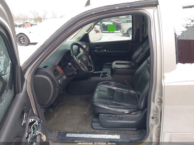 44167409 :رقم المزاد ، 1GKFK16377J211443 vin ، 2007 Gmc Yukon Xl 1500 Slt مزاد بيع