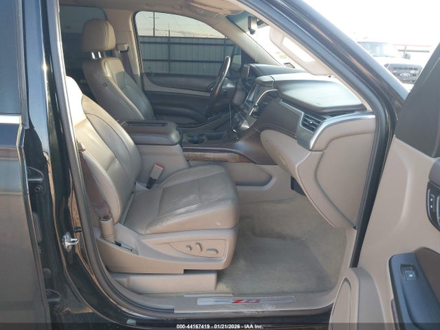Продаж на аукціоні авто 2018 Chevrolet Suburban Lt, vin: 1GNSKHKC4JR137648, номер лоту: 44167419