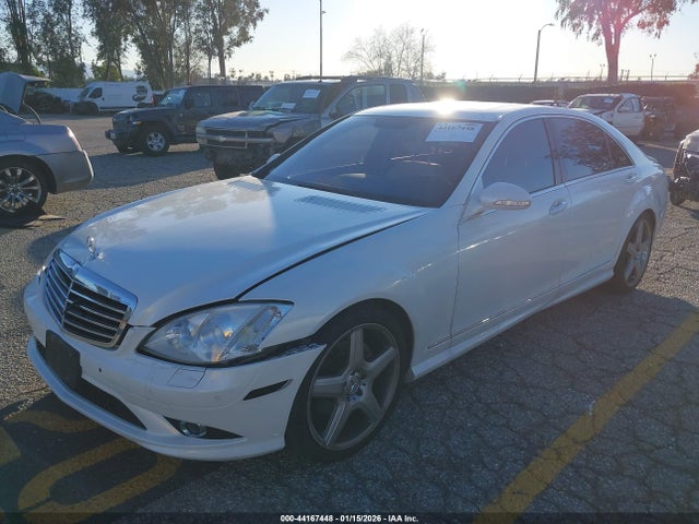 2009 MERCEDES-BENZ S 550 WDDNG71X39A247399 Photo 1
