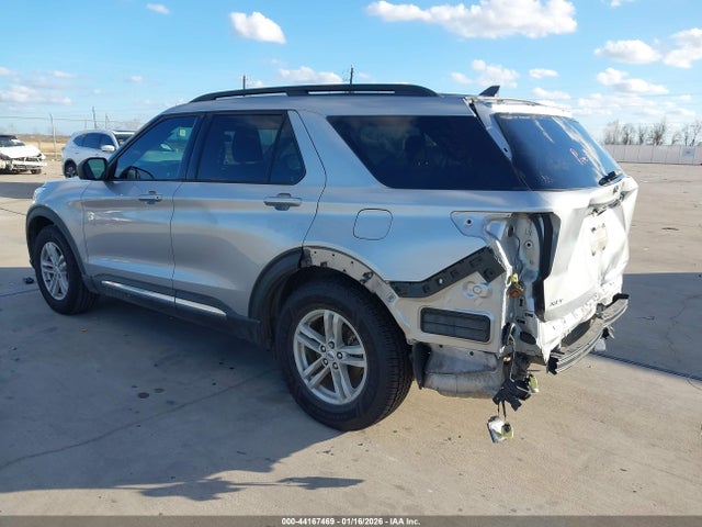 Ford EXPLORER XLT 2021 1FMSK7DH0MGB88362 Image 3
