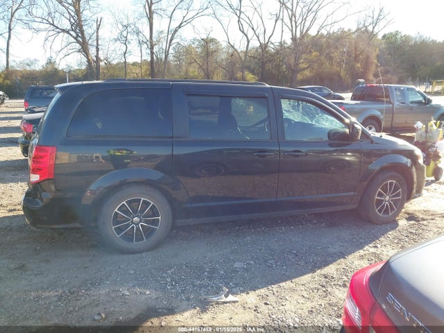 2C4RDGEG7JR241863 Dodge Grand Caravan Gt