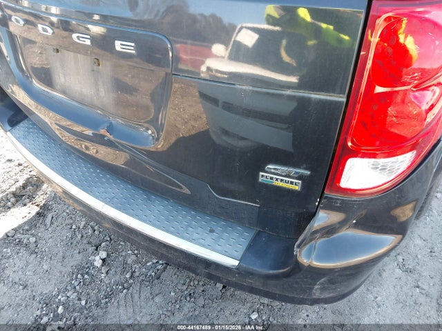 2C4RDGEG7JR241863 Dodge Grand Caravan Gt