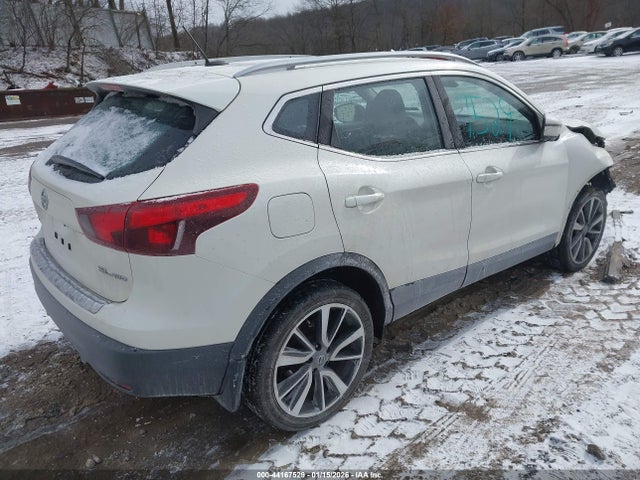 2017 NISSAN ROGUE SPORT JN1BJ1CR4HW121471 Photo 3