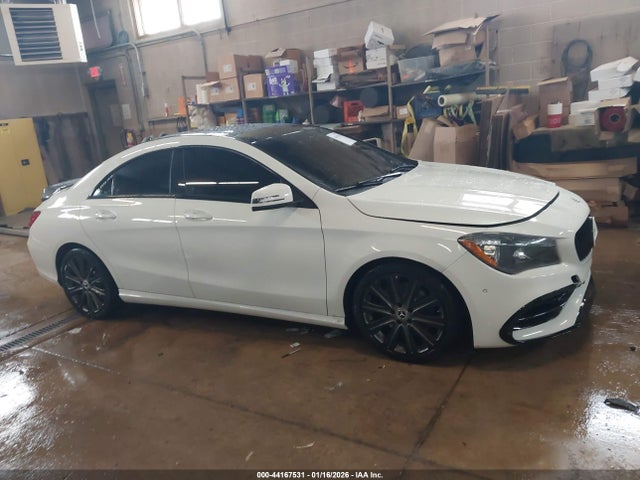 WDDSJ4GB7JN523353 Mercedes-Benz CLA 250 4MATIC