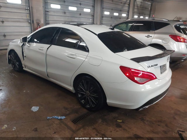 WDDSJ4GB7JN523353 Mercedes-Benz CLA 250 4MATIC