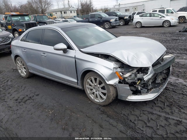 2015 AUDI A3 WAUEFGFF3F1140746 Photo 0