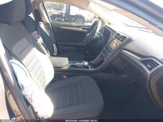 2019 FORD FUSION 3FA6P0HD4KR193162 Photo 4