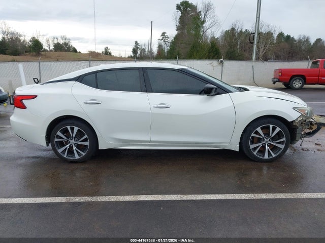 1N4AA6AP9GC903617 Nissan Maxima 3.5 S