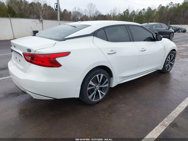 1N4AA6AP9GC903617 Nissan Maxima 3.5 S