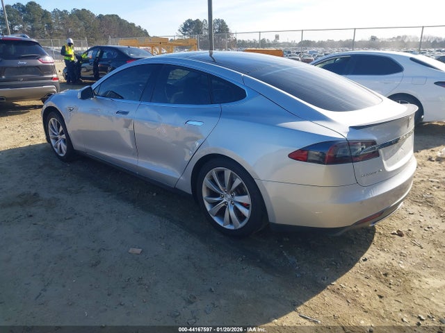 2014 TESLA MODEL S 5YJSA1H18EFP40901 Photo 2