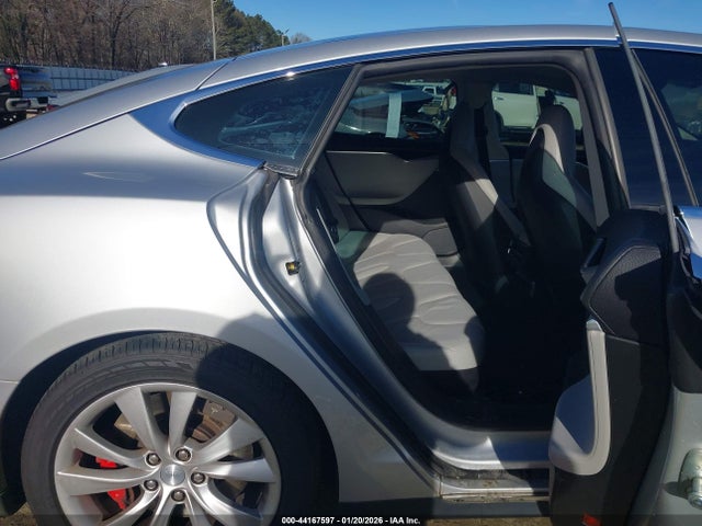 2014 TESLA MODEL S 5YJSA1H18EFP40901 Photo 7