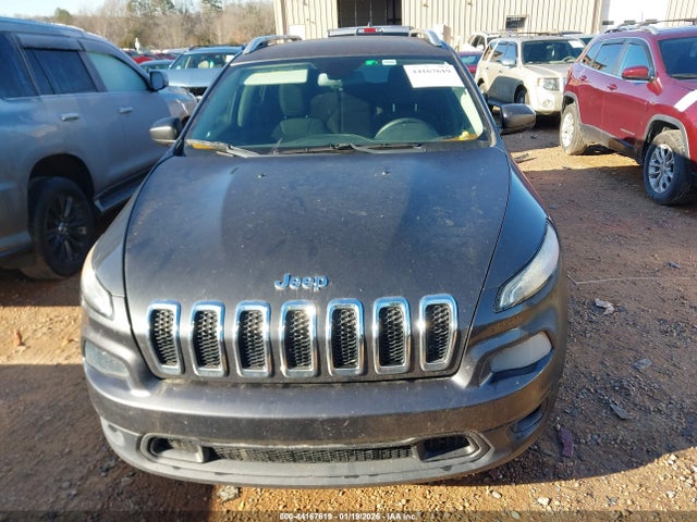 1C4PJLCB3FW637965 Jeep Cherokee Latitude