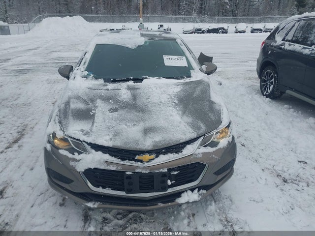 1G1BE5SM1H7223781 Chevrolet Cruze Lt Auto