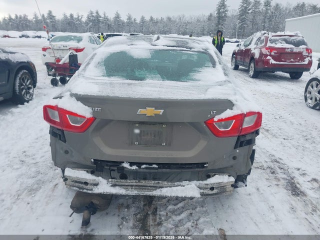1G1BE5SM1H7223781 Chevrolet Cruze Lt Auto