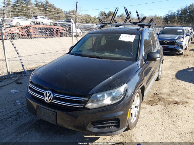 WVGBV7AXXGW003568 Volkswagen TIGUAN S