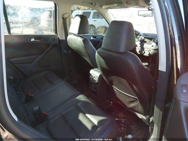 WVGBV7AXXGW003568 Volkswagen TIGUAN S