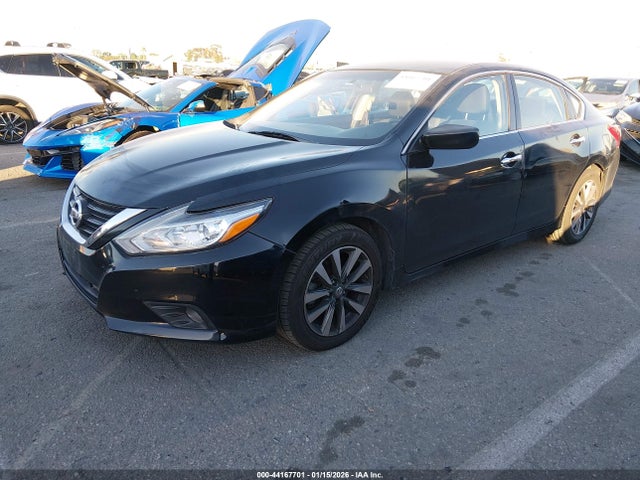 1N4AL3APXHC141635 Nissan Altima 2.5 Sv