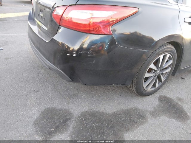 1N4AL3APXHC141635 Nissan Altima 2.5 Sv