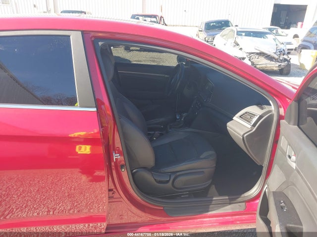 KMHD84LF0HU196040 Hyundai Elantra Limited