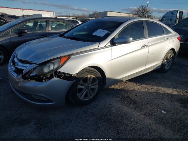 Продажа на аукционе авто 2013 Hyundai Sonata Gls, vin: 5NPEB4ACXDH682085, номер лота: 44167772