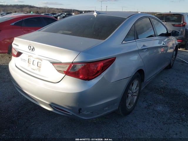 Продажа на аукционе авто 2013 Hyundai Sonata Gls, vin: 5NPEB4ACXDH682085, номер лота: 44167772