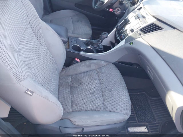 Продажа на аукционе авто 2013 Hyundai Sonata Gls, vin: 5NPEB4ACXDH682085, номер лота: 44167772