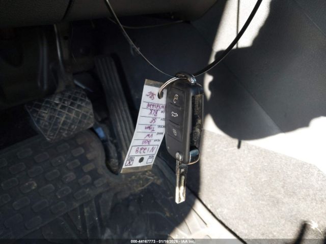 2011 VOLKSWAGEN TIGUAN WVGBV7AX6BW531228 Photo 10