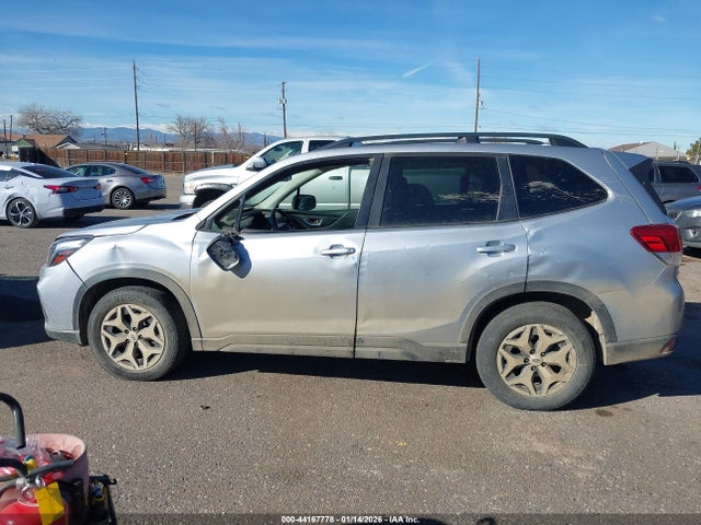 Subaru Forester Premium 2019 JF2SKAEC3KH538354 Image 14