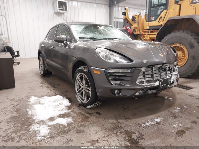 2018 PORSCHE MACAN WP1AA2A52JLB22316 Photo 0