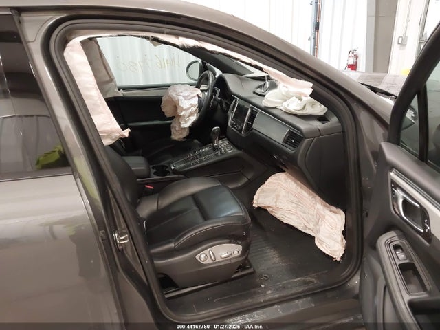 2018 PORSCHE MACAN WP1AA2A52JLB22316 Photo 4