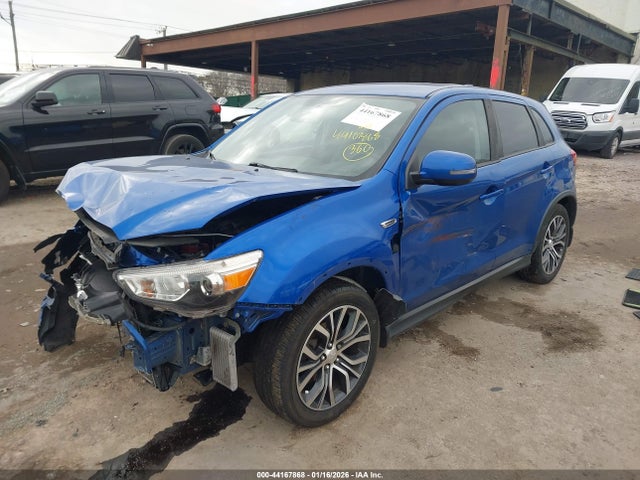 2018 MITSUBISHI OUTLANDER SPORT JA4AP3AW1JU023828 Photo 1