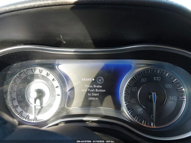 Продажа на аукционе авто 2022 Chrysler 300 Touring, vin: 2C3CCAAG1NH139499, номер лота: 44167906