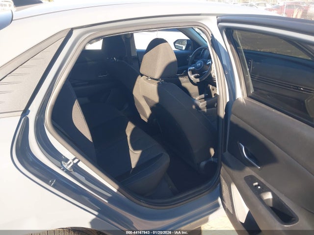 KMHLL4AG6MU144377 Hyundai ELANTRA SE
