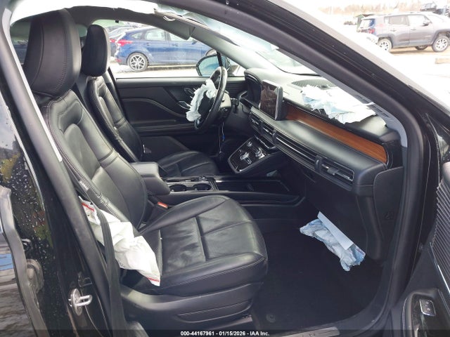 2022 LINCOLN CORSAIR 5LMCJ2D91NUL01514 Photo 4