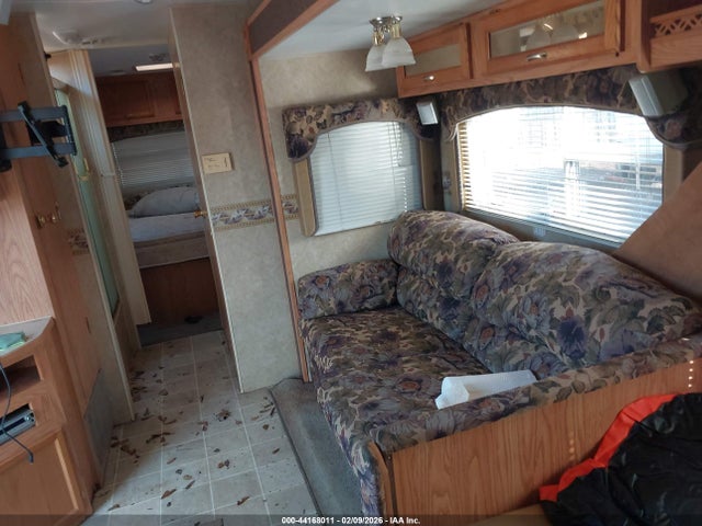2004 Jayco Eagle Series M-282 F მანქანა იყიდება აუქციონზე, vin: 1UJBJ02N141CY0173, აუქციონის ნომერი: 44168011