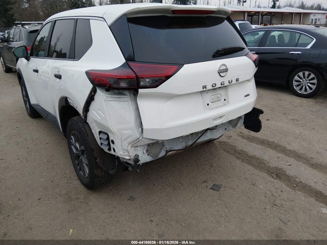 5N1BT3ABXRC702416 Nissan Rogue S Intelligent Awd