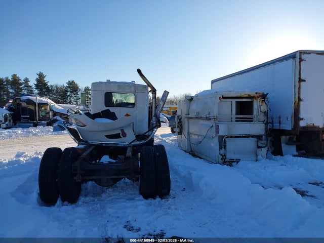 2NKHHM6X5GM497789 Kenworth Construction T270