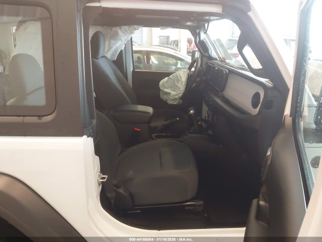2025 JEEP WRANGLER 1C4PJXAG0SW656294 Photo 4
