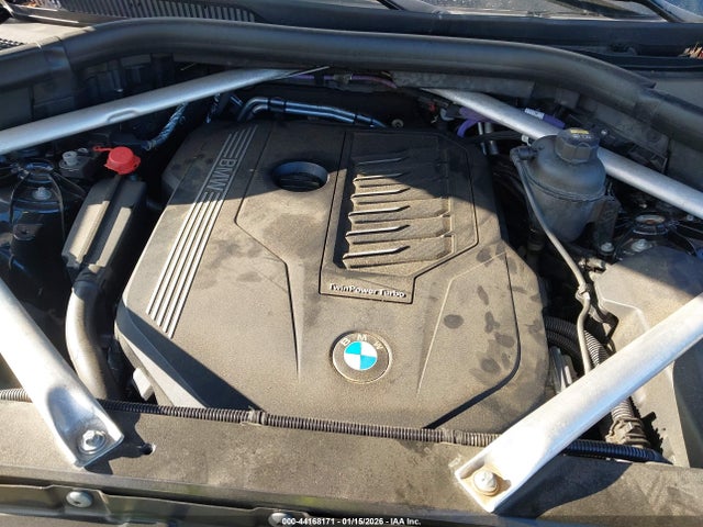 2021 BMW X6 5UXCY6C03M9E62687 Photo 9