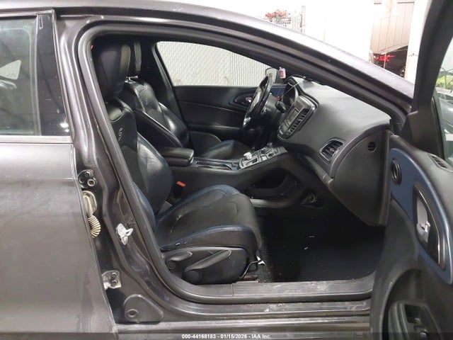 Aukcja sprzedaży 2015 Chrysler 200 S, vin: 1C3CCCBB4FN595696, numer aukcji: 44168183