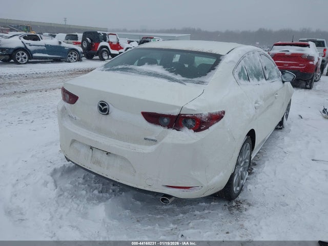 Aukcja sprzedaży 2023 Mazda Mazda3 2.5 S Preferred, vin: 3MZBPACM2PM353742, numer aukcji: 44168231