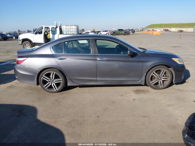 1HGCR2F1XHA033772 Honda Accord Sport Se